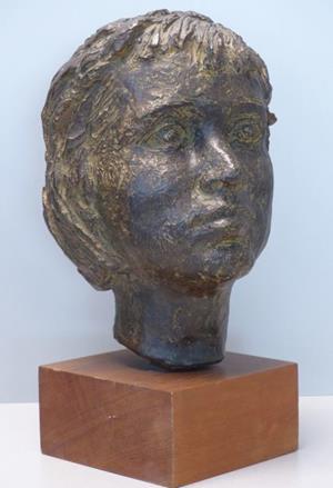 Kopf einer jungen Frau, 1975